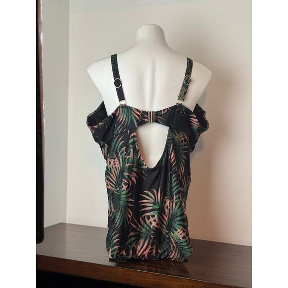 City Chic Black and Tropical Low Cut Swimsuit Multi-color XL/22 - Picture 5 of 12